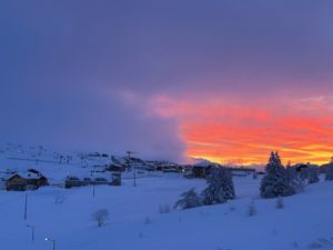 lvs ascot ski trip sunset