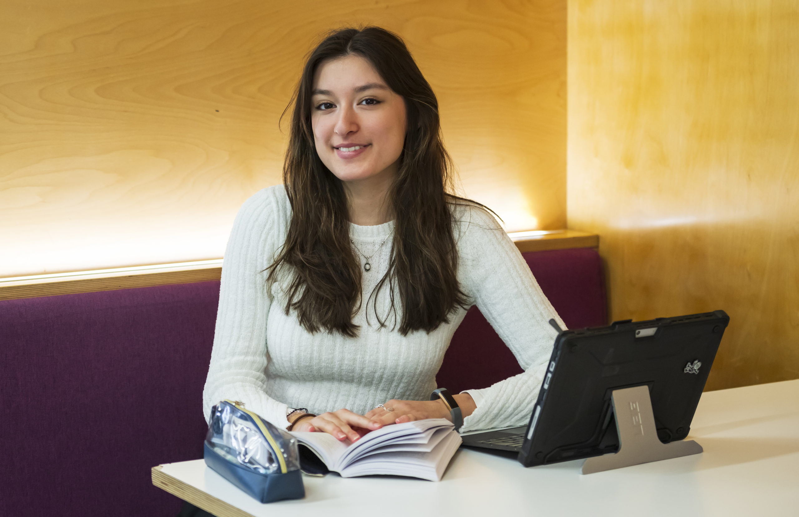 LVS Ascot Sixth form student