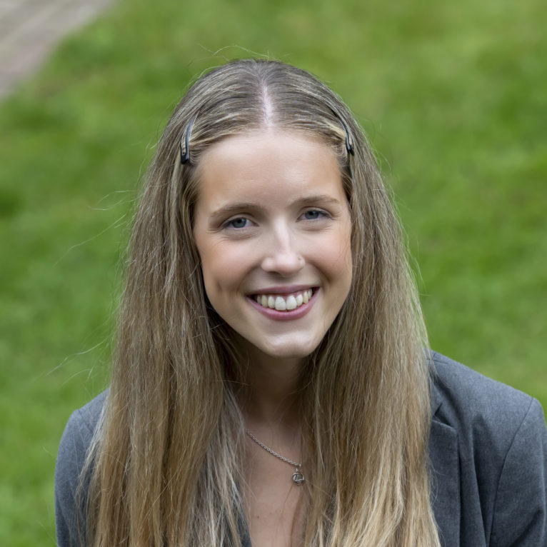 lvs ascot sixth form prefect